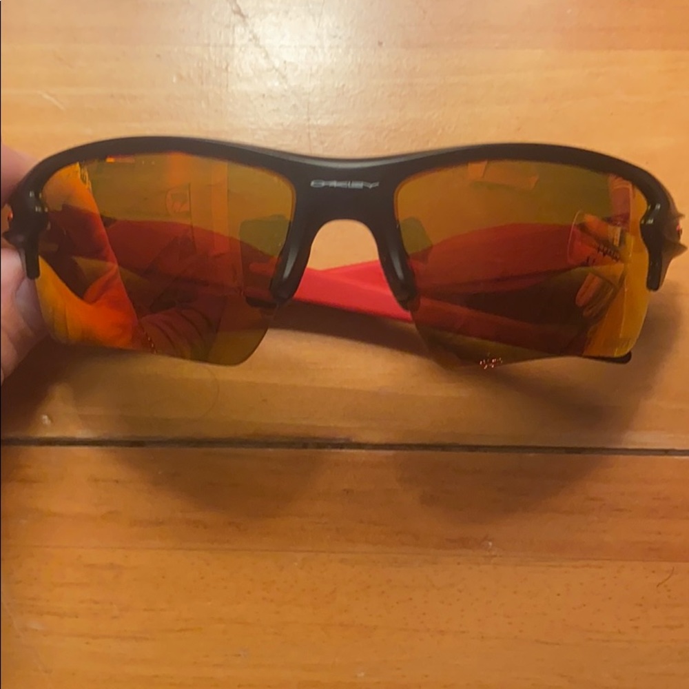 Oakley sunglasses chiefs
